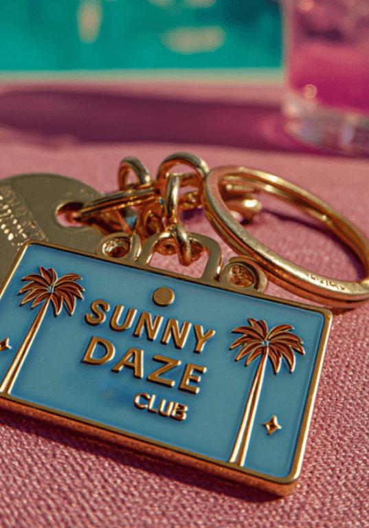 Sunny daze sunless membership spray tans Lawrence kansas